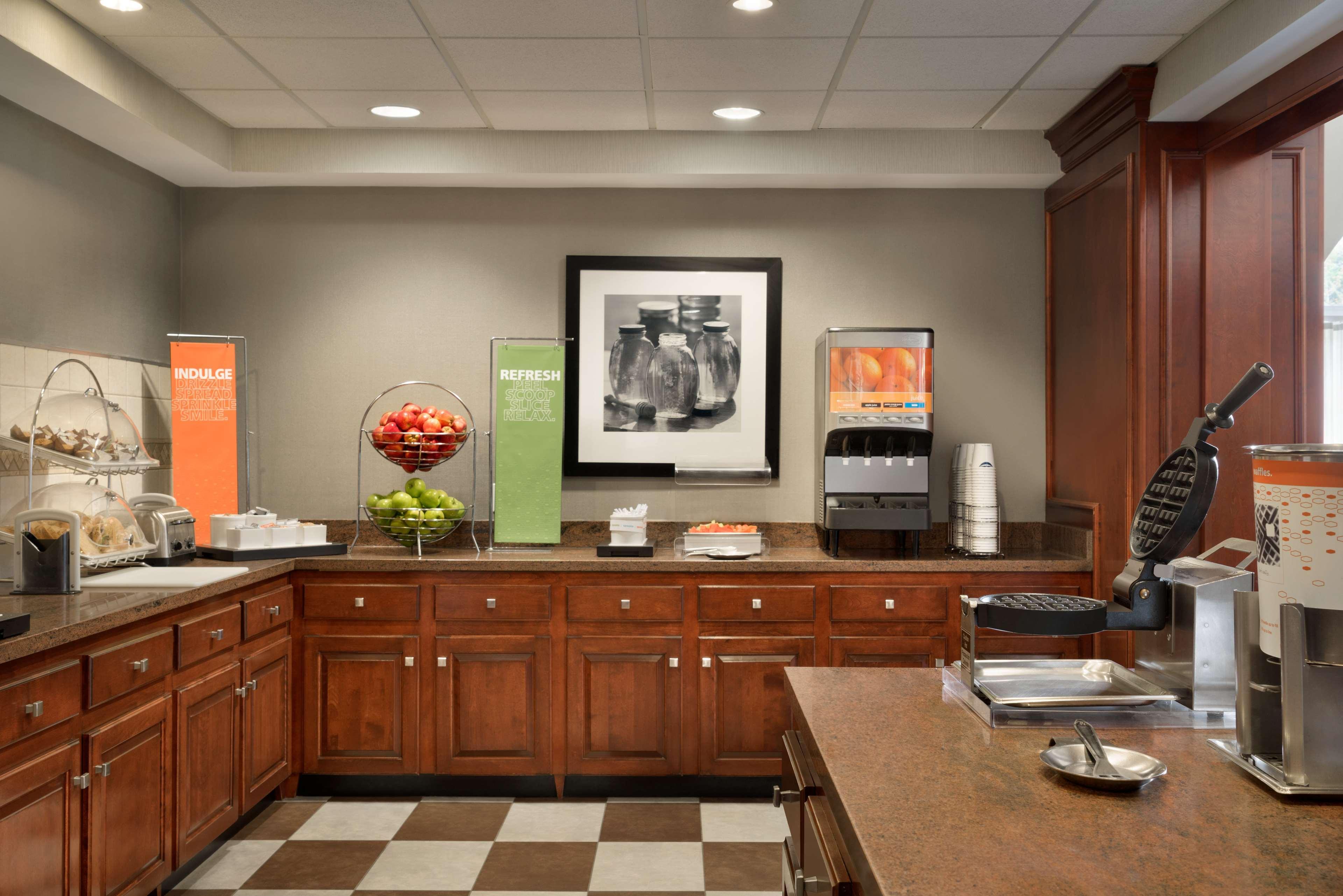 Hampton Inn & Suites Middletown Zewnętrze zdjęcie