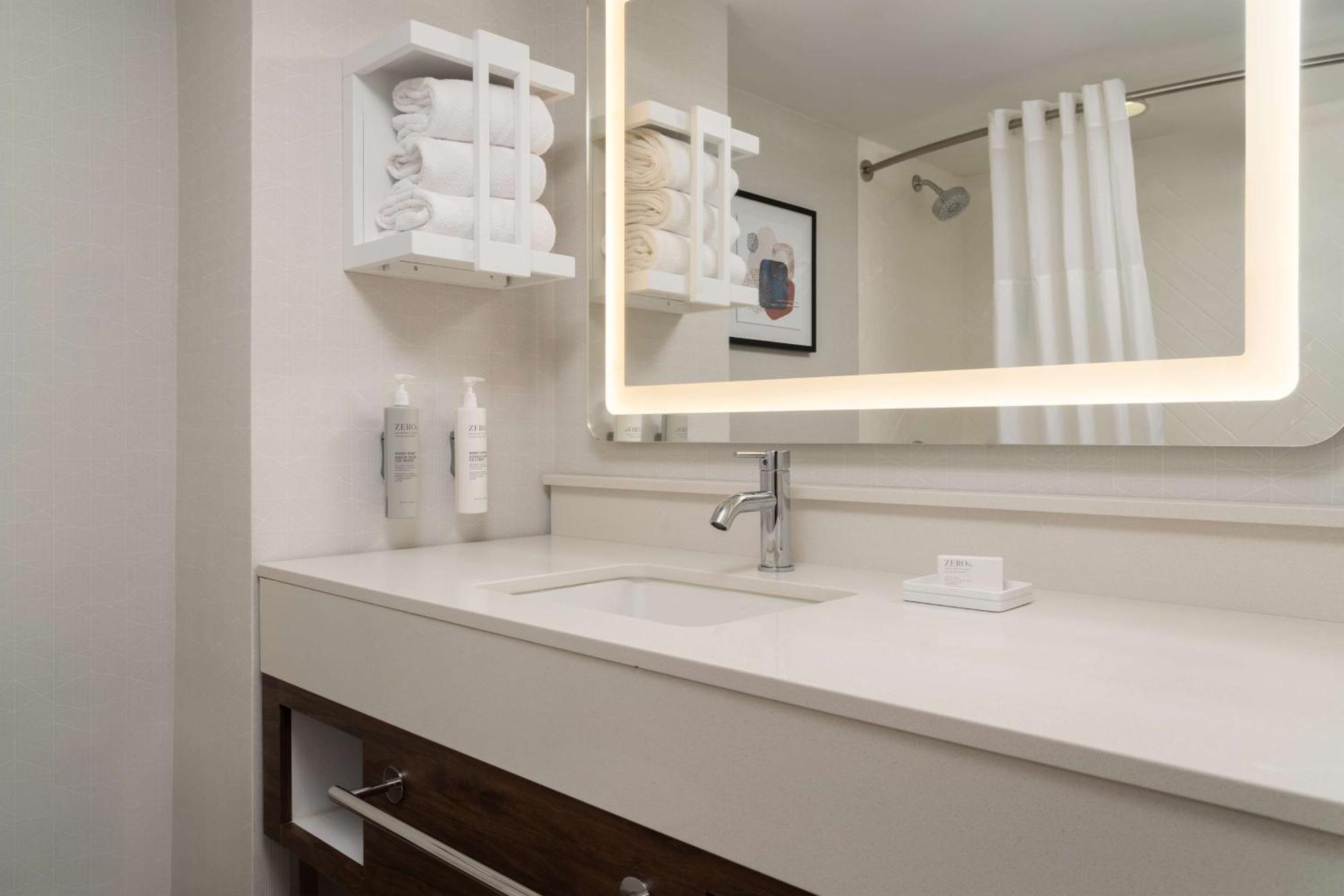 Hampton Inn & Suites Middletown Zewnętrze zdjęcie