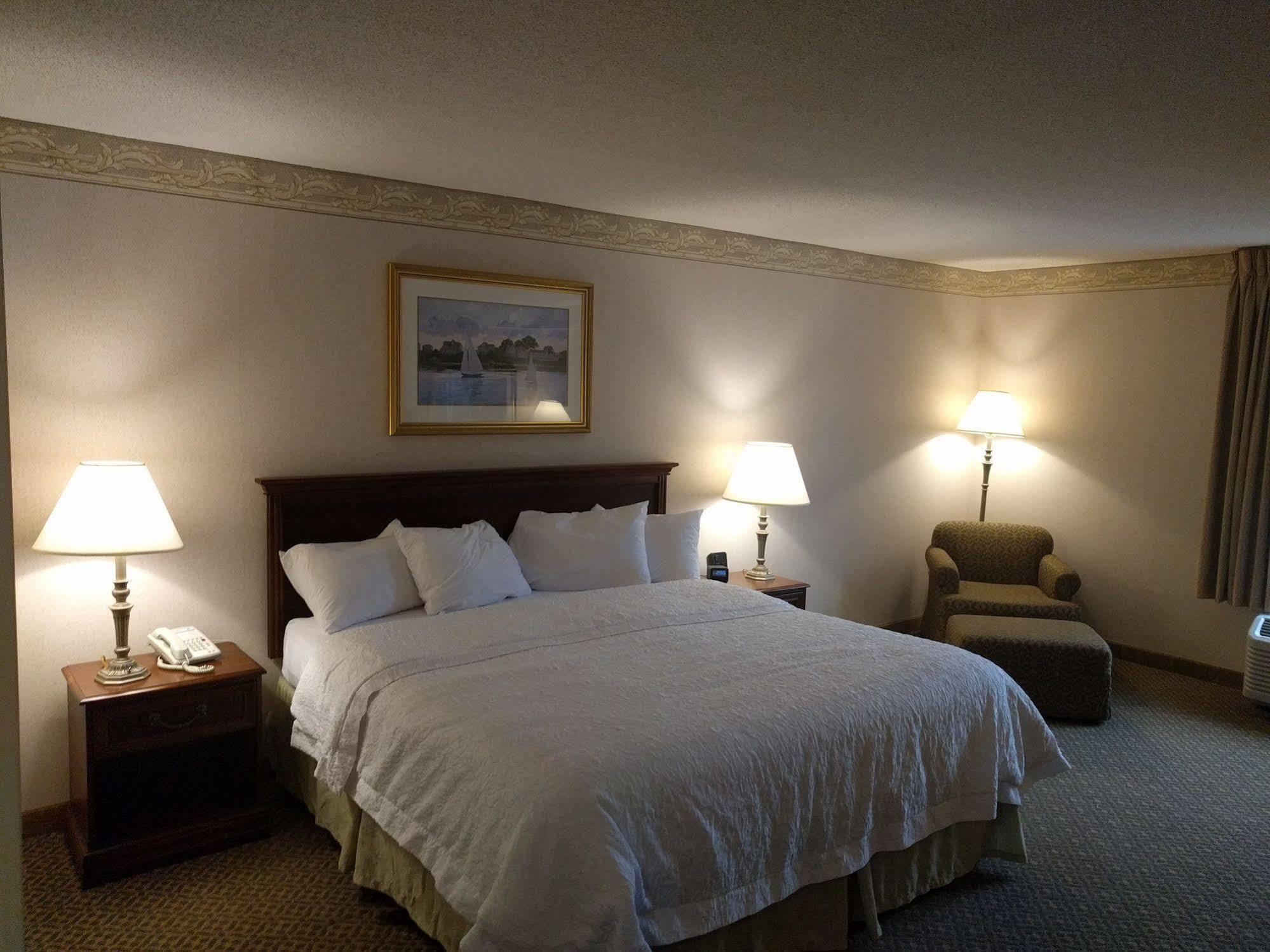 Hampton Inn & Suites Middletown Zewnętrze zdjęcie